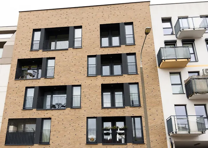 Apartment Rest - Jezyce, Szamarzewskiego - Prywatny Garaz, Self Check In 24h *